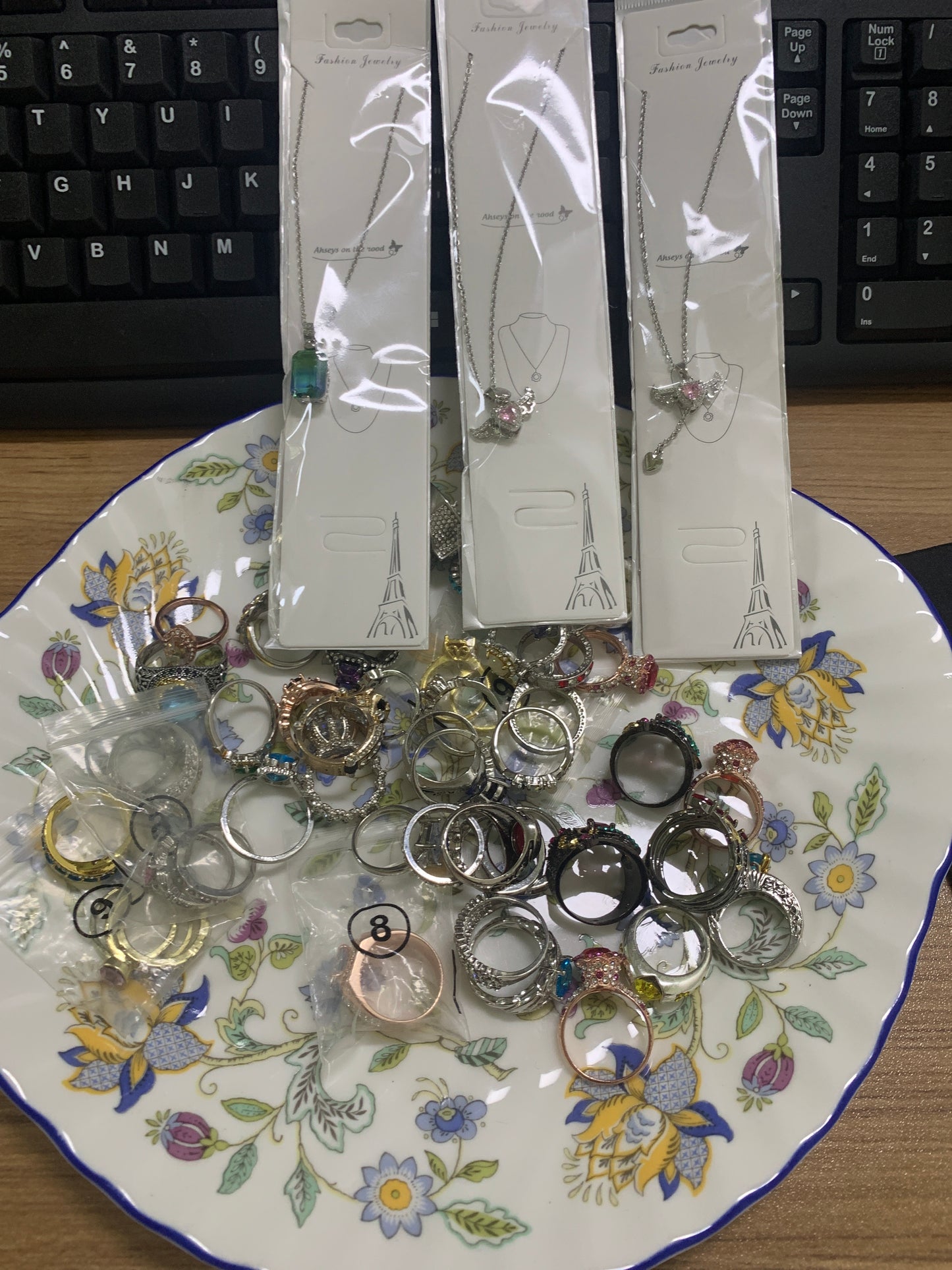 Loris 46 rings and 3 necklace
