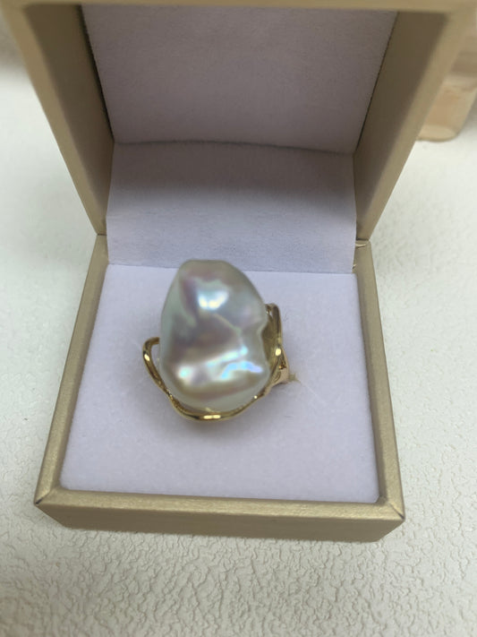 Big baroque pearl ring open size